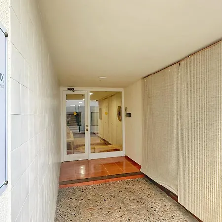 Appartement Nomad Haux In The Heart Of Tossa 3