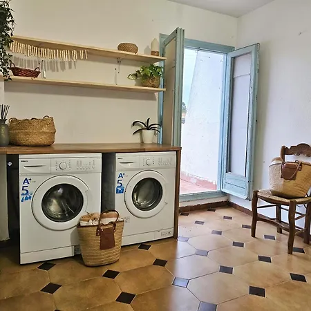 Appartement Nomad Haux In The Heart Of Tossa 3 *